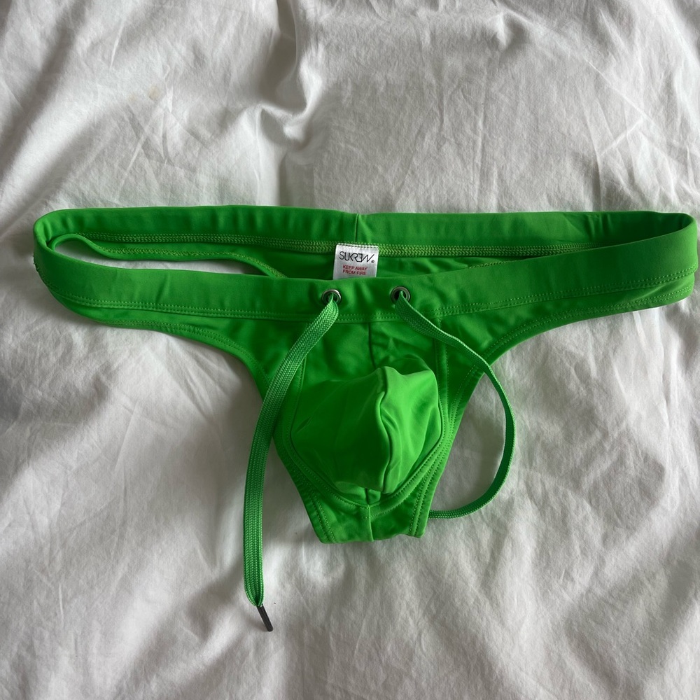 Sukrew swim thong, medium, drawstring, lime.
